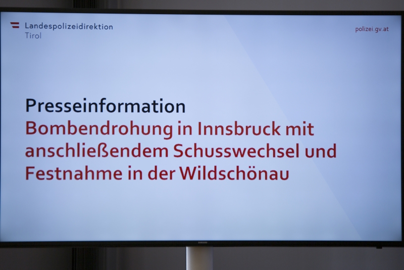 Preview 20190704 Pressekonferenz - Bombendrohung in Innsbruck mit anschliessender Verhaftung und Schu (9).jpg